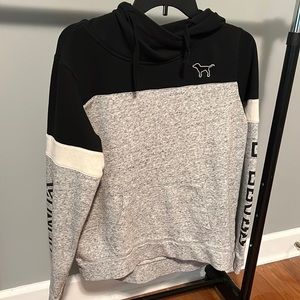Victoria’s Secret Pink hooded sweatshirt. Size small. Gently used.